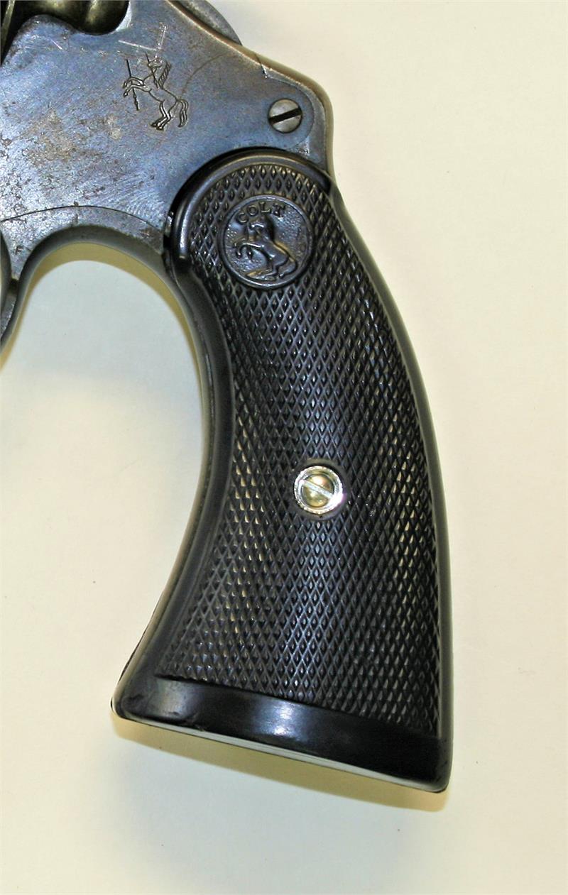 Colt Police Positive Special Checkered Grips Black 9226